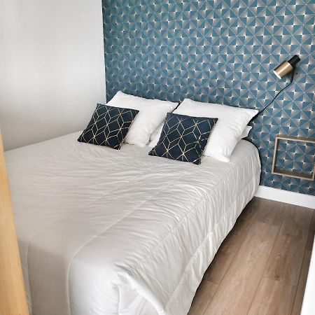 Appartement Lumineux Avec Balcon Et Parking Cherbourg-en-Cotentin Eksteriør billede